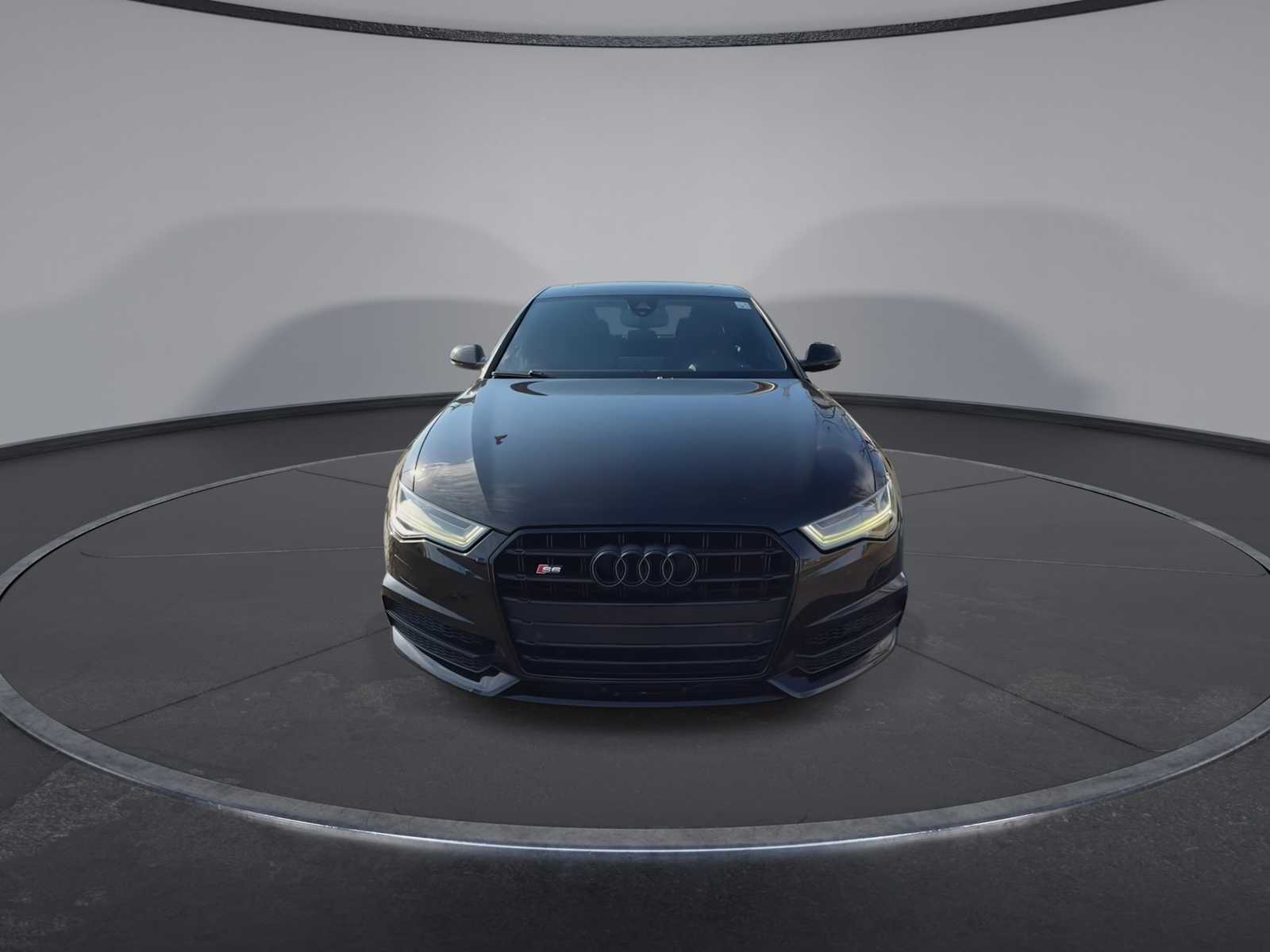 Thumbnail: 2016 Audi S6 - 3