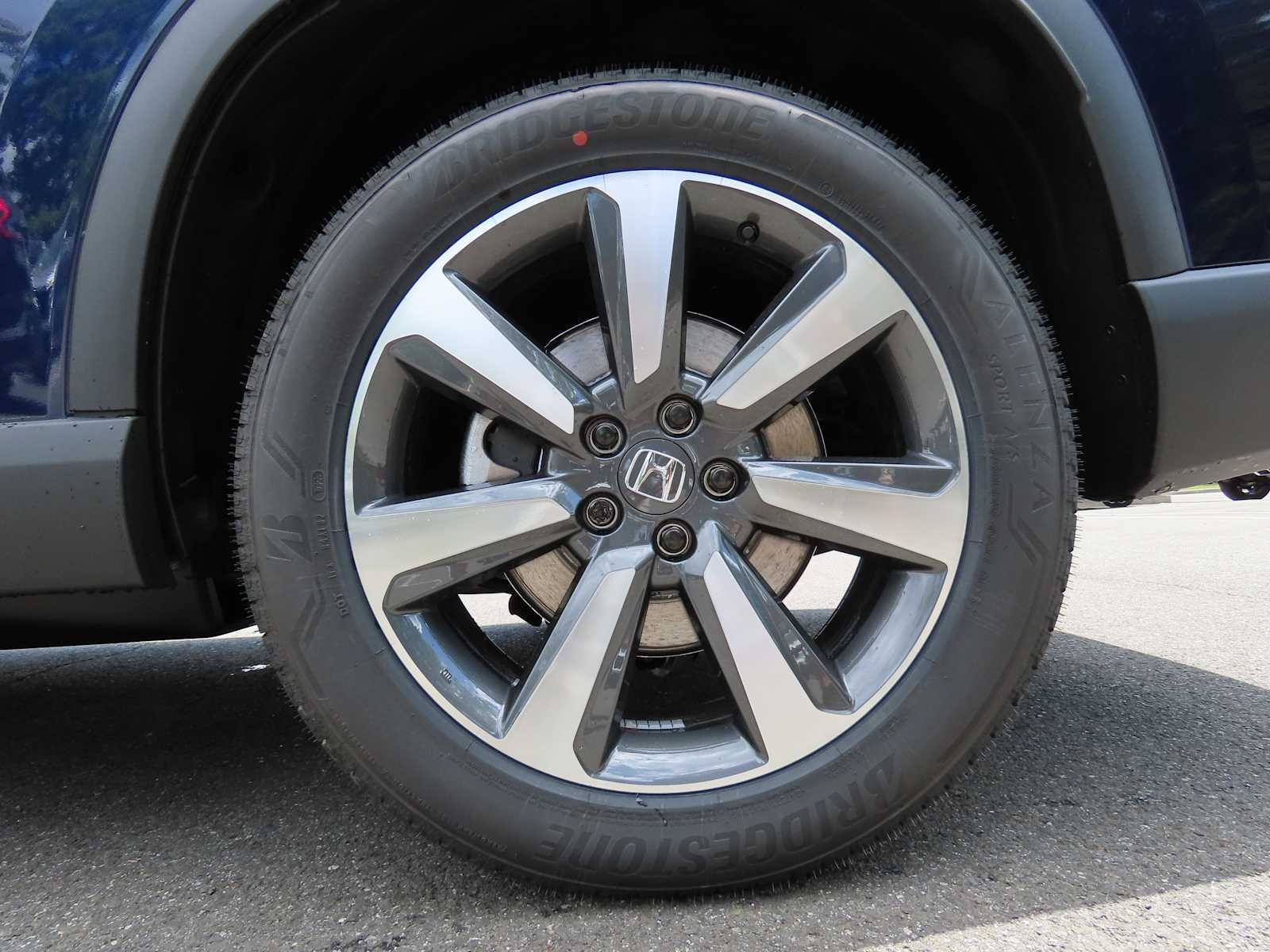 Thumbnail: 2025 Honda Pilot - 9
