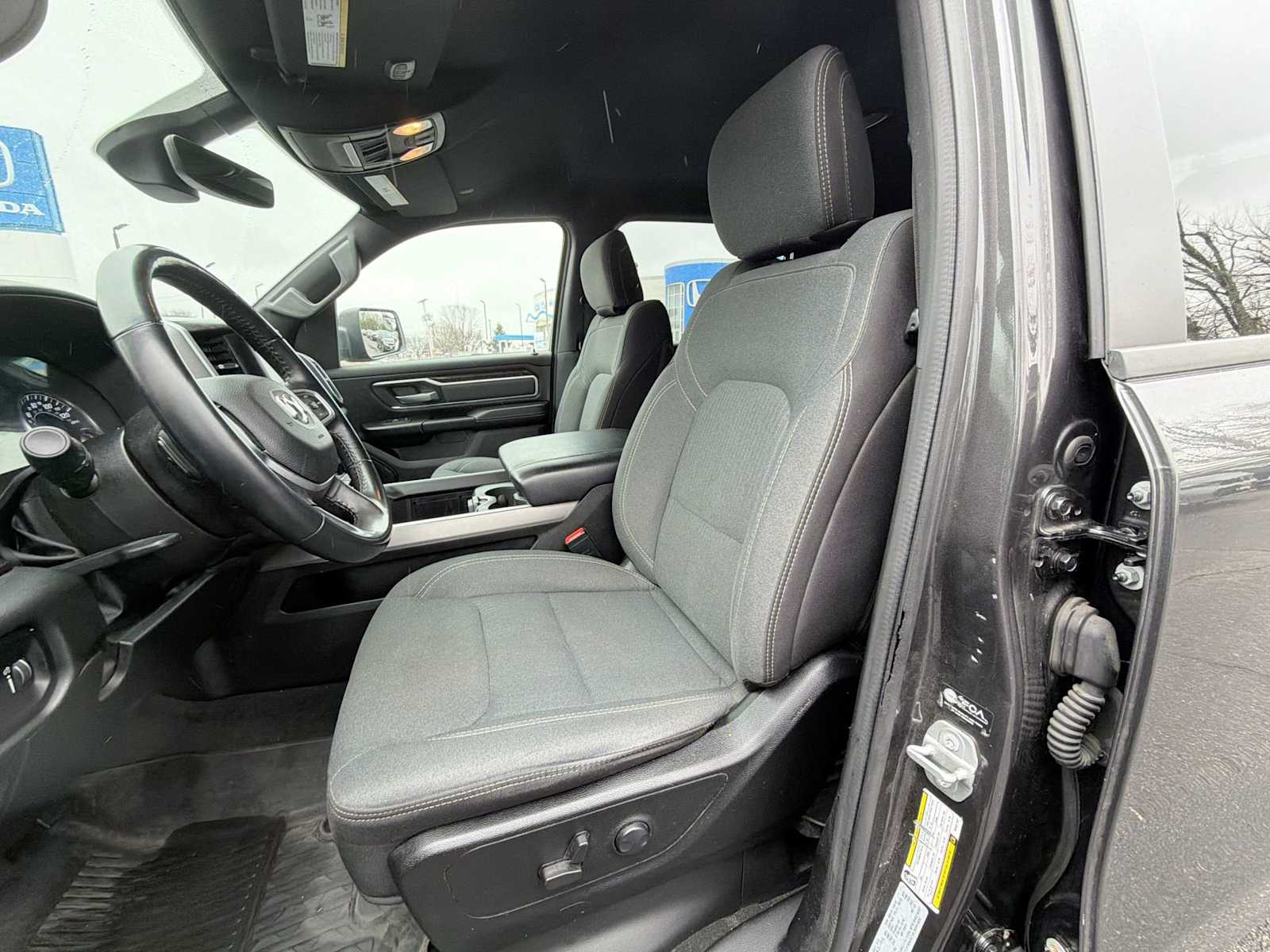 Thumbnail: 2022 RAM 1500 - 21