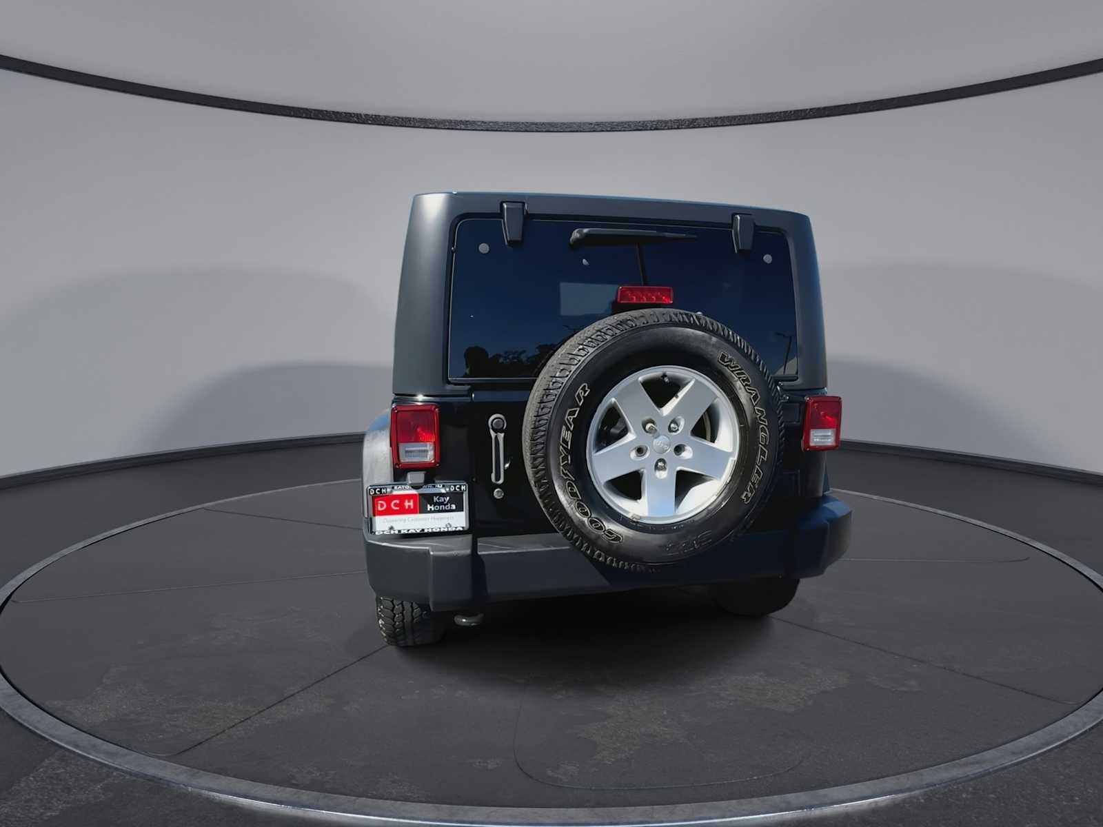 Thumbnail: 2012 Jeep Wrangler - 7