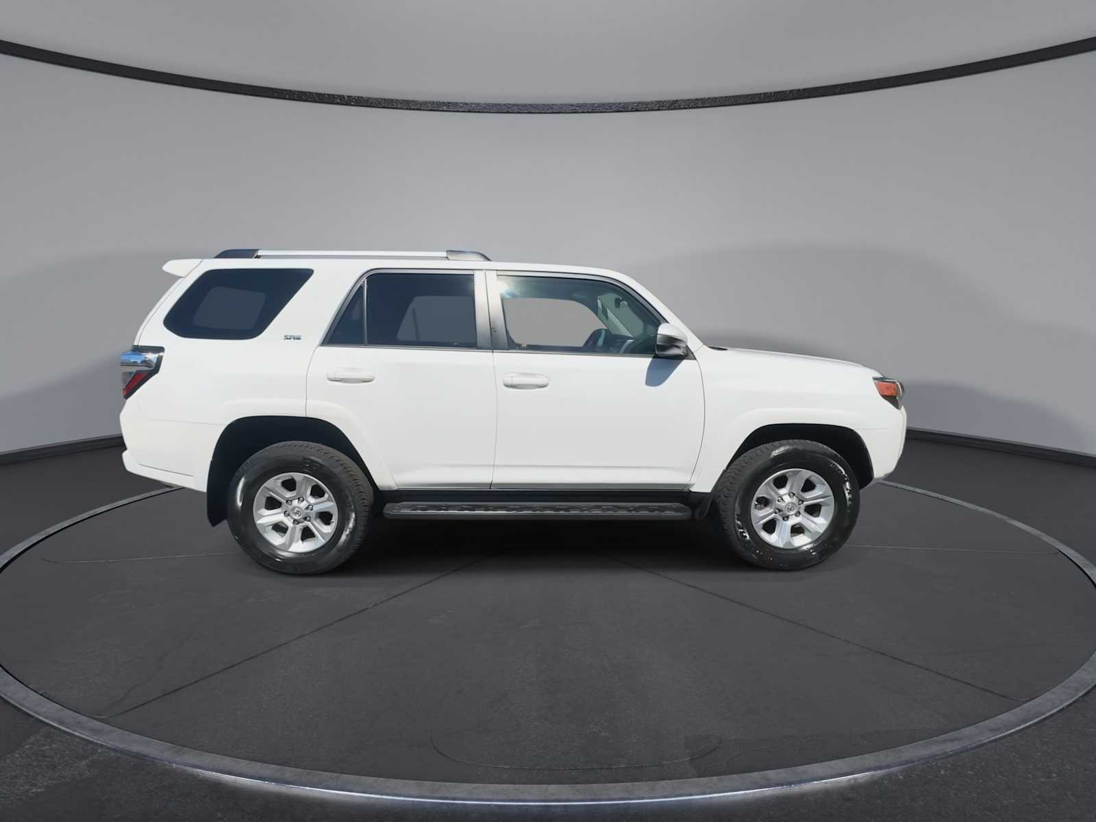 Thumbnail: 2021 Toyota 4Runner - 9