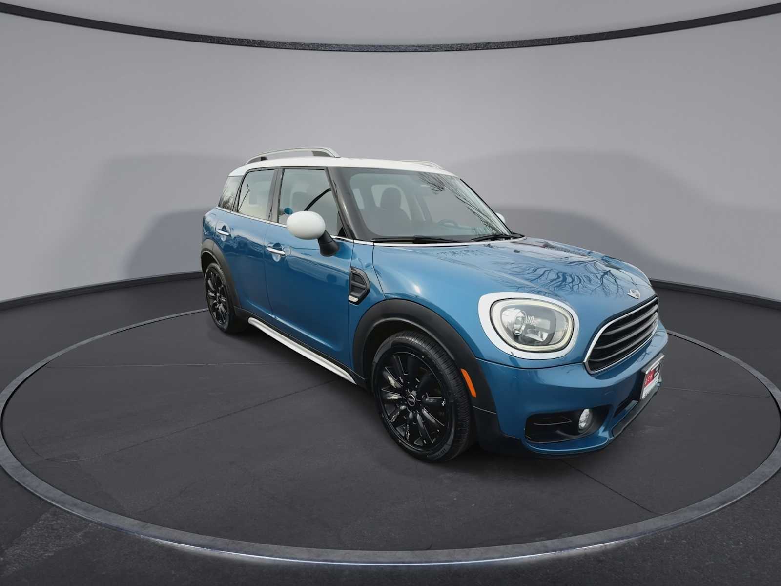 Thumbnail: 2017 MINI Cooper Countryman - 2