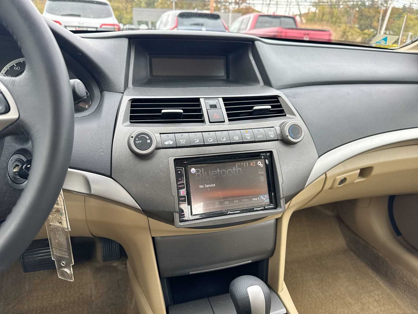 Thumbnail: 2011 Honda Accord - 26