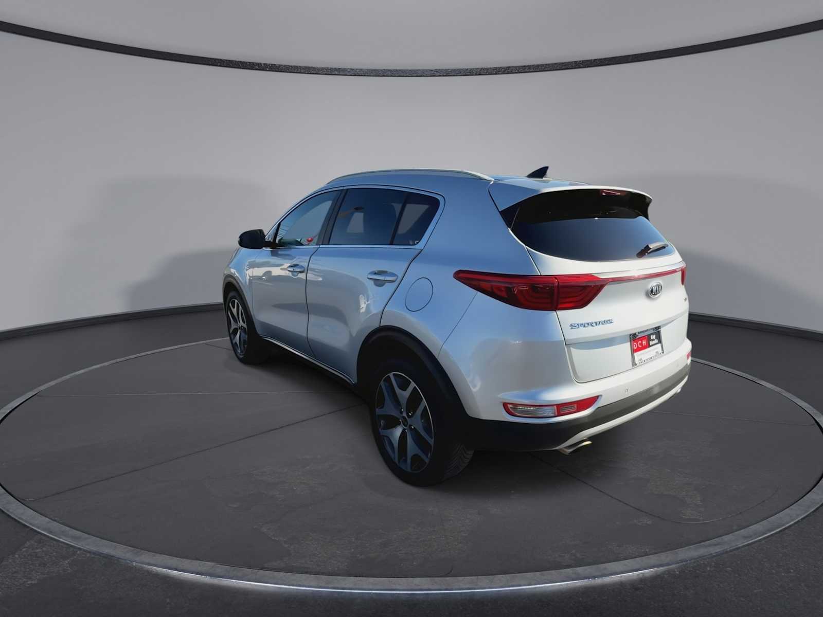 Thumbnail: 2017 Kia Sportage - 6