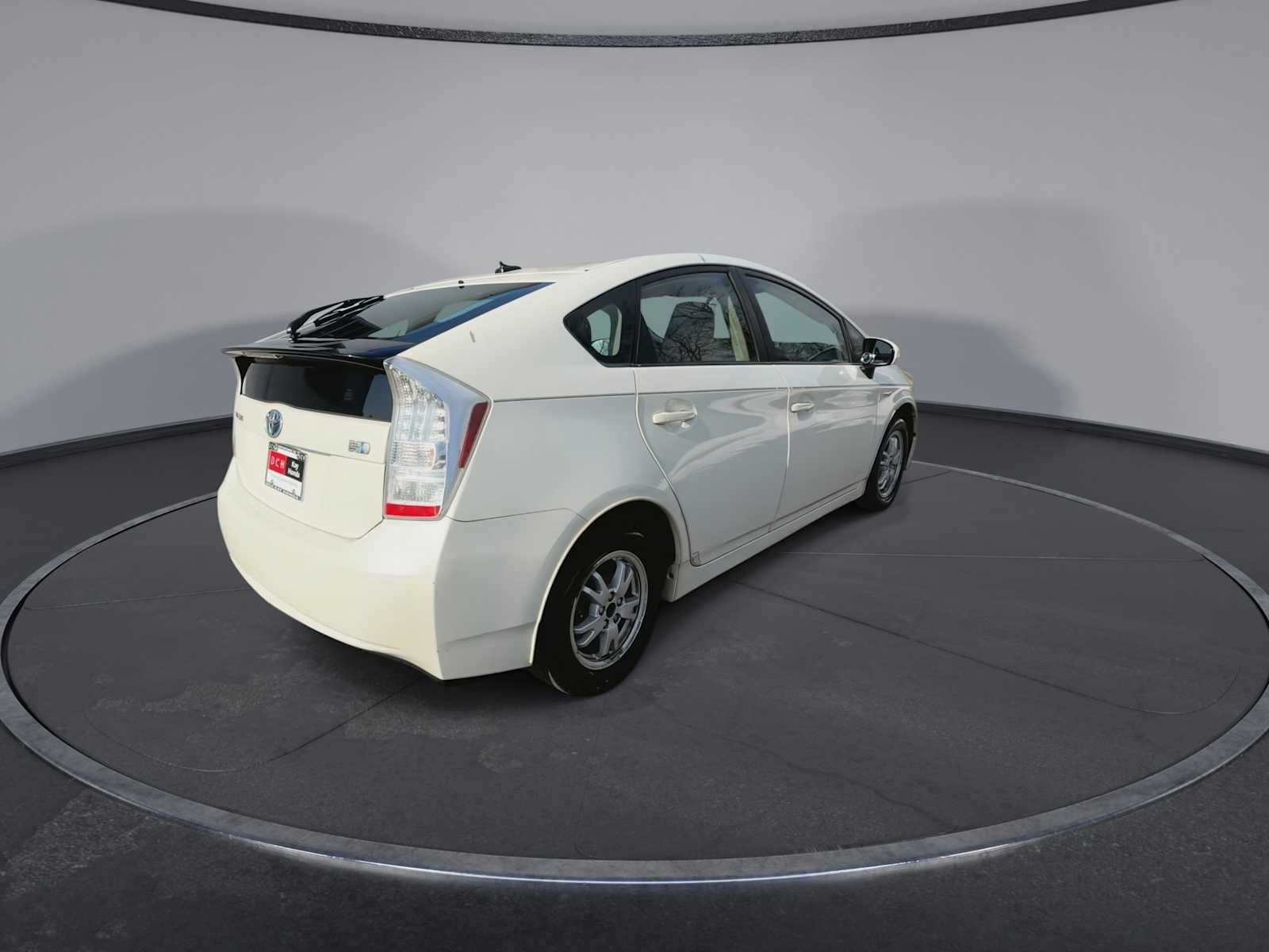 Thumbnail: 2010 Toyota Prius - 8