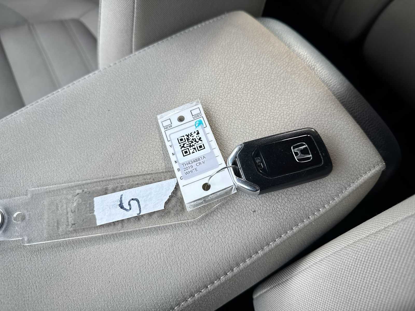 Thumbnail: 2019 Honda CR-V - 33