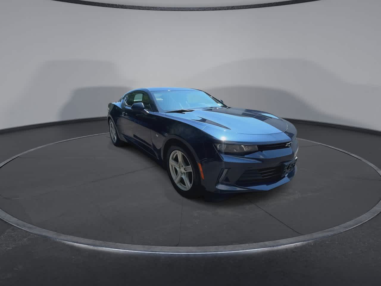 Thumbnail: 2016 Chevrolet Camaro - 2