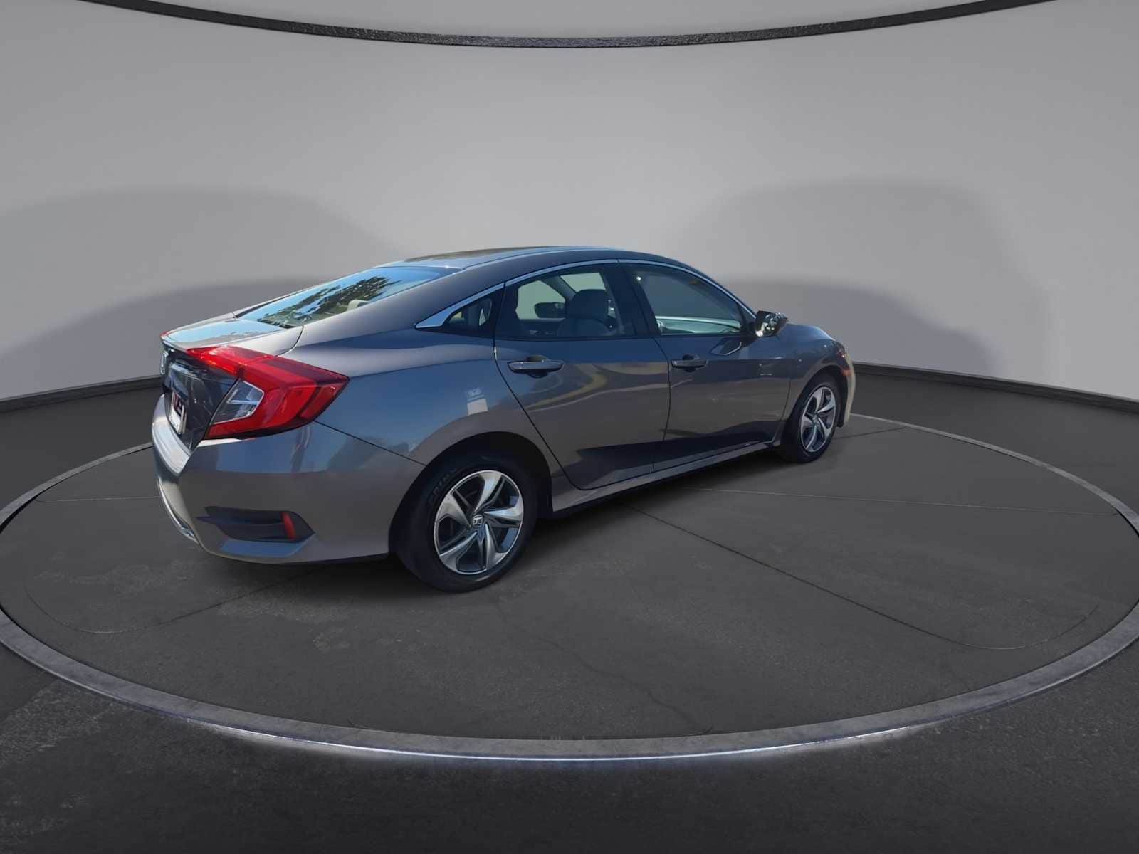 Thumbnail: 2019 Honda Civic - 8