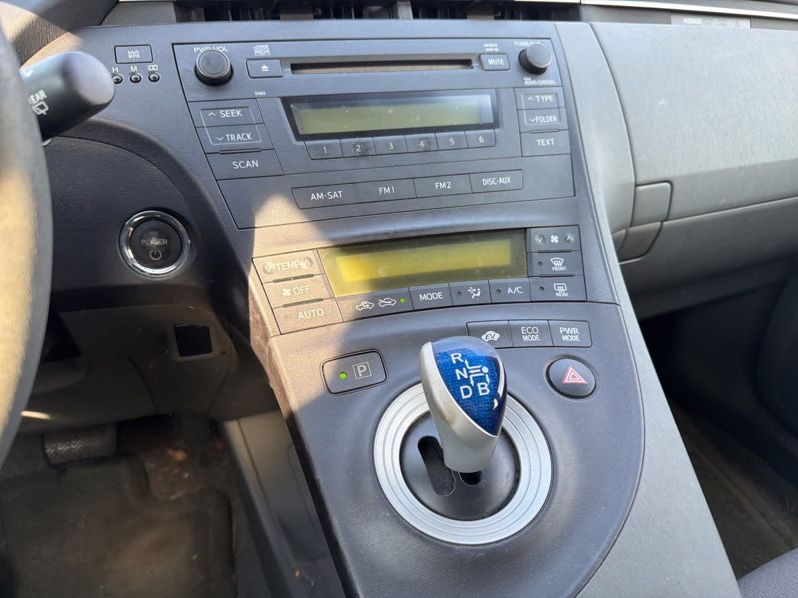 Thumbnail: 2011 Toyota Prius - 13