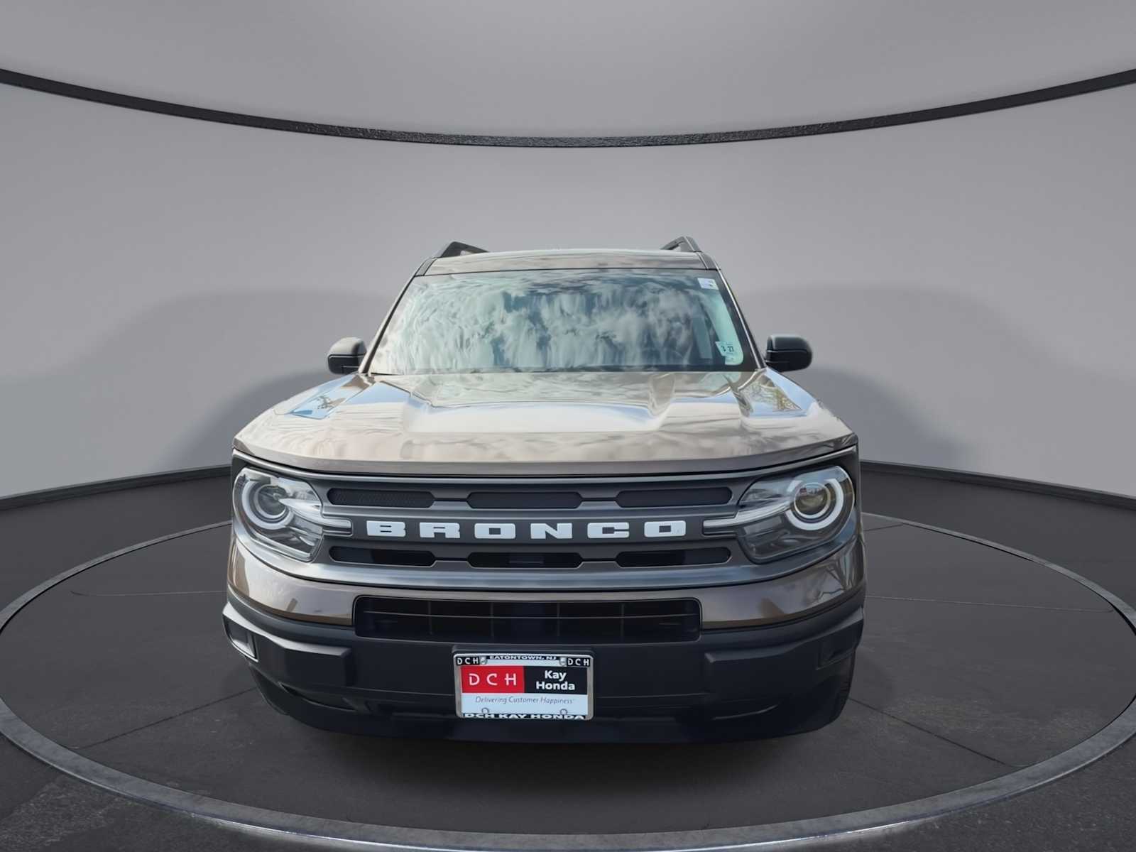 Thumbnail: 2022 Ford Bronco Sport - 3