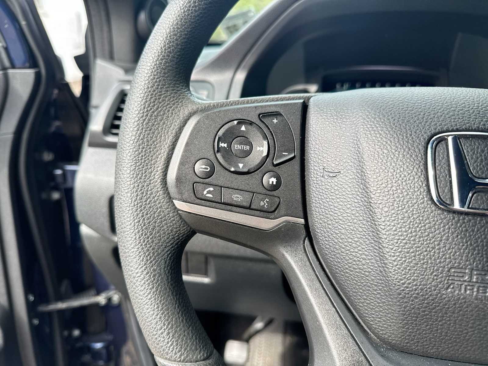 Thumbnail: 2022 Honda Pilot - 24
