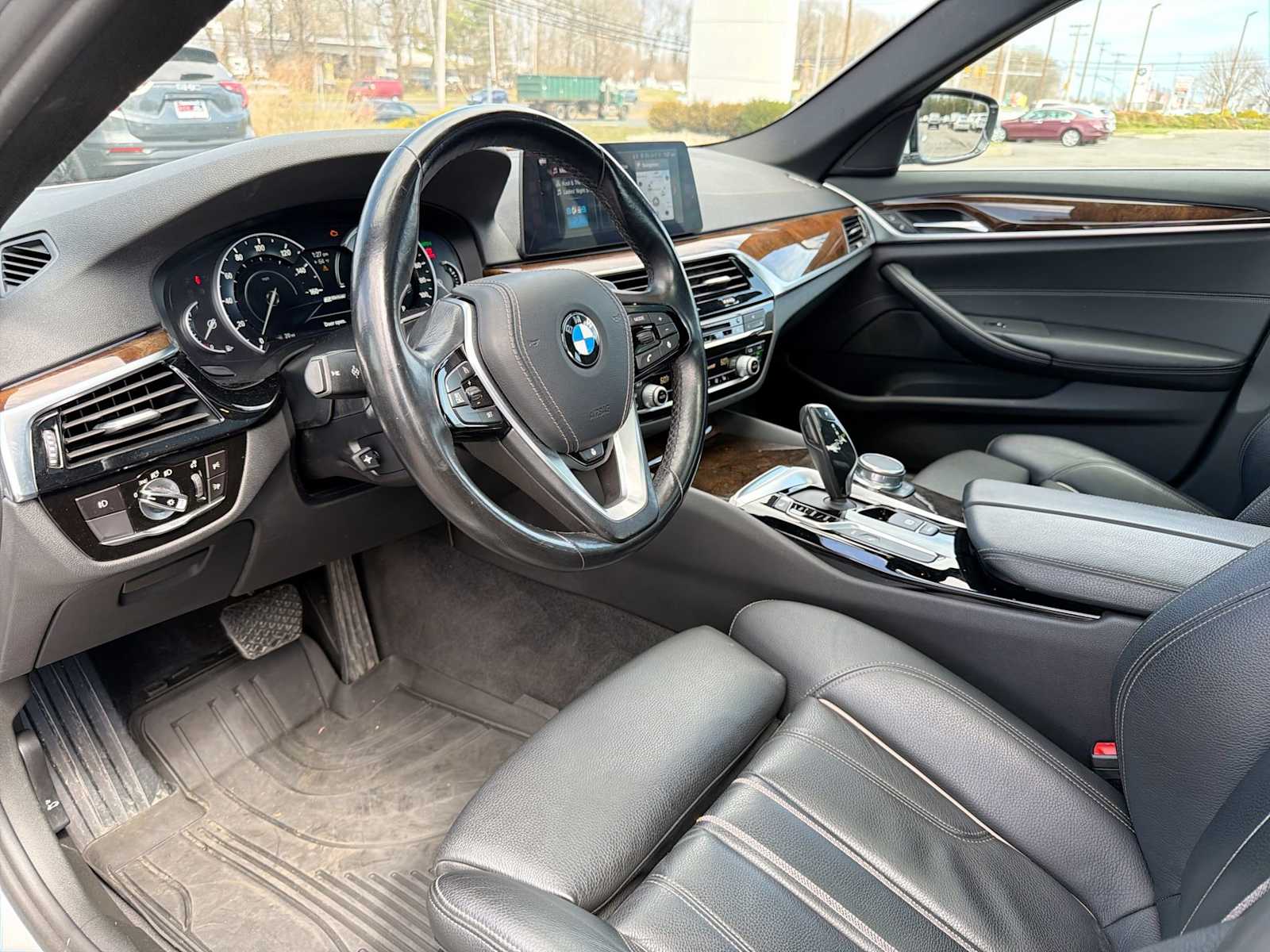 Thumbnail: 2018 BMW 5 Series - 10