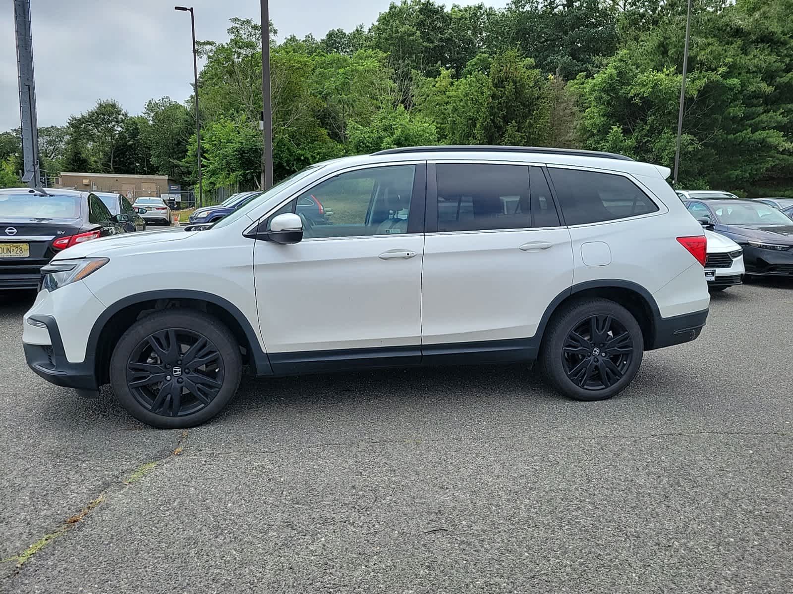 Thumbnail: 2022 Honda Pilot - 2
