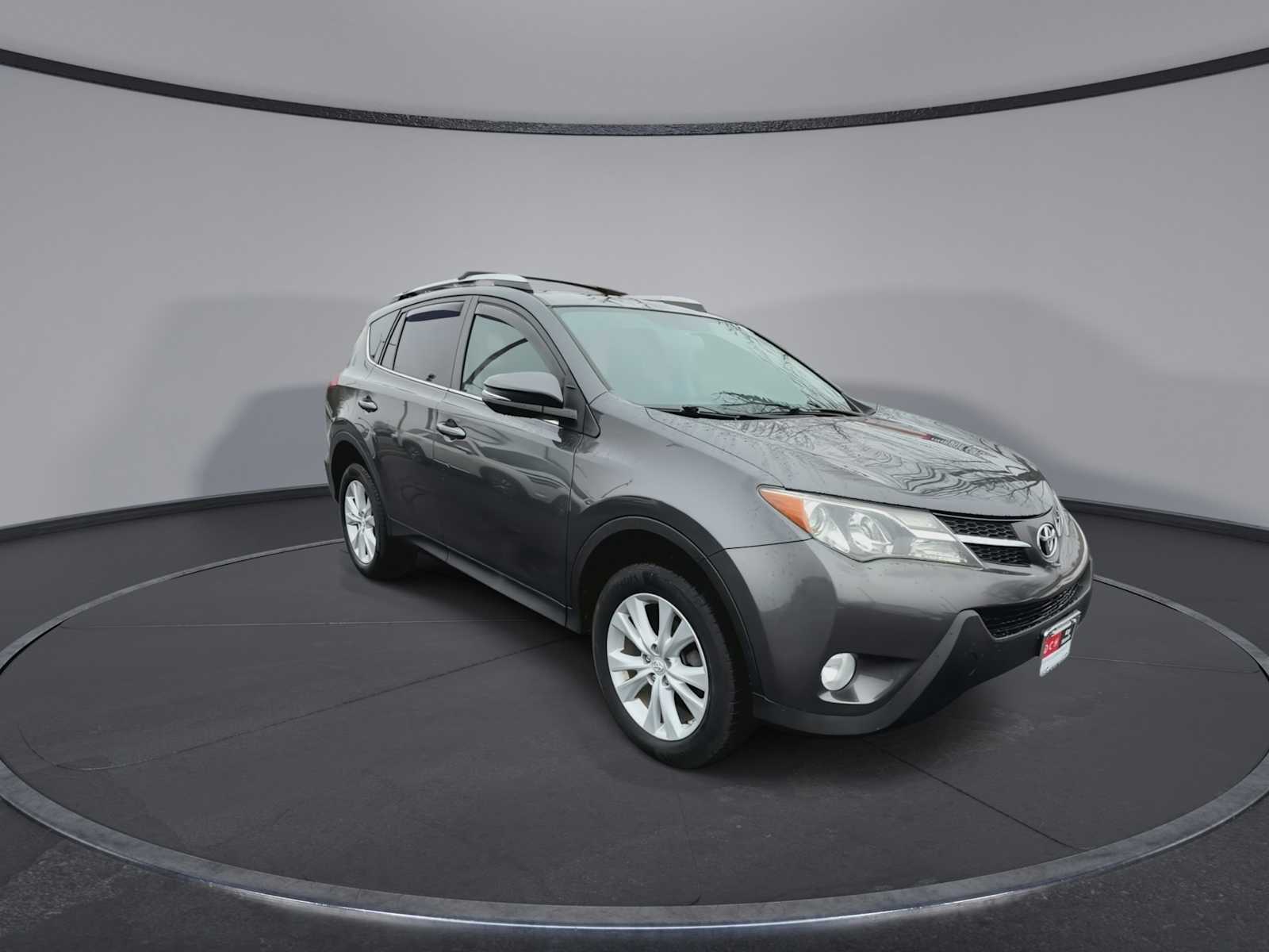 Thumbnail: 2015 Toyota RAV4 - 2