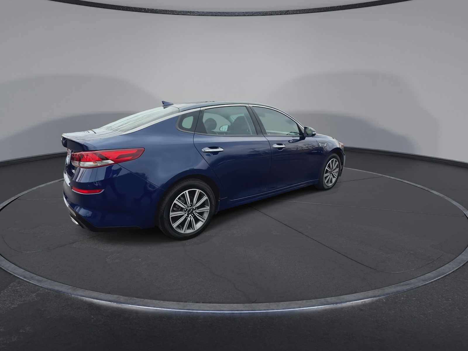 Thumbnail: 2019 Kia Optima - 8