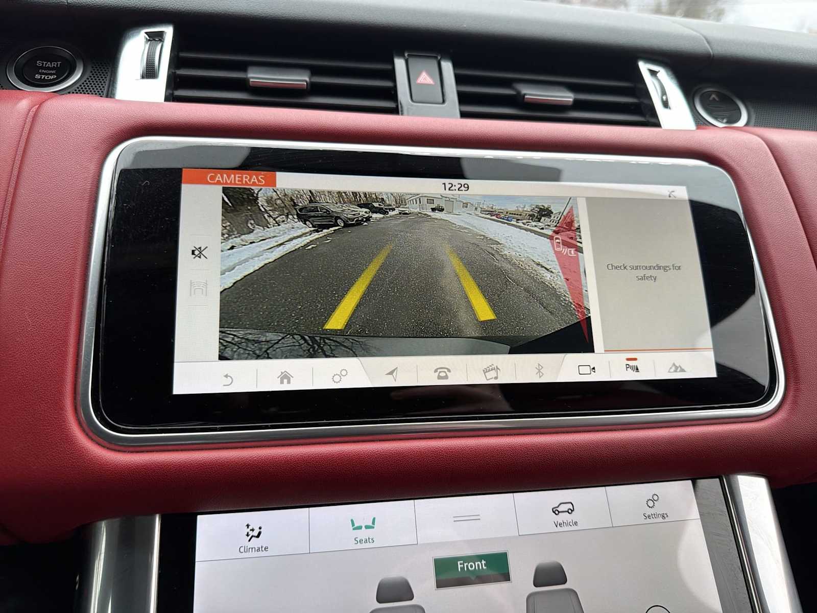 Thumbnail: 2020 Land Rover Range Rover Sport - 29