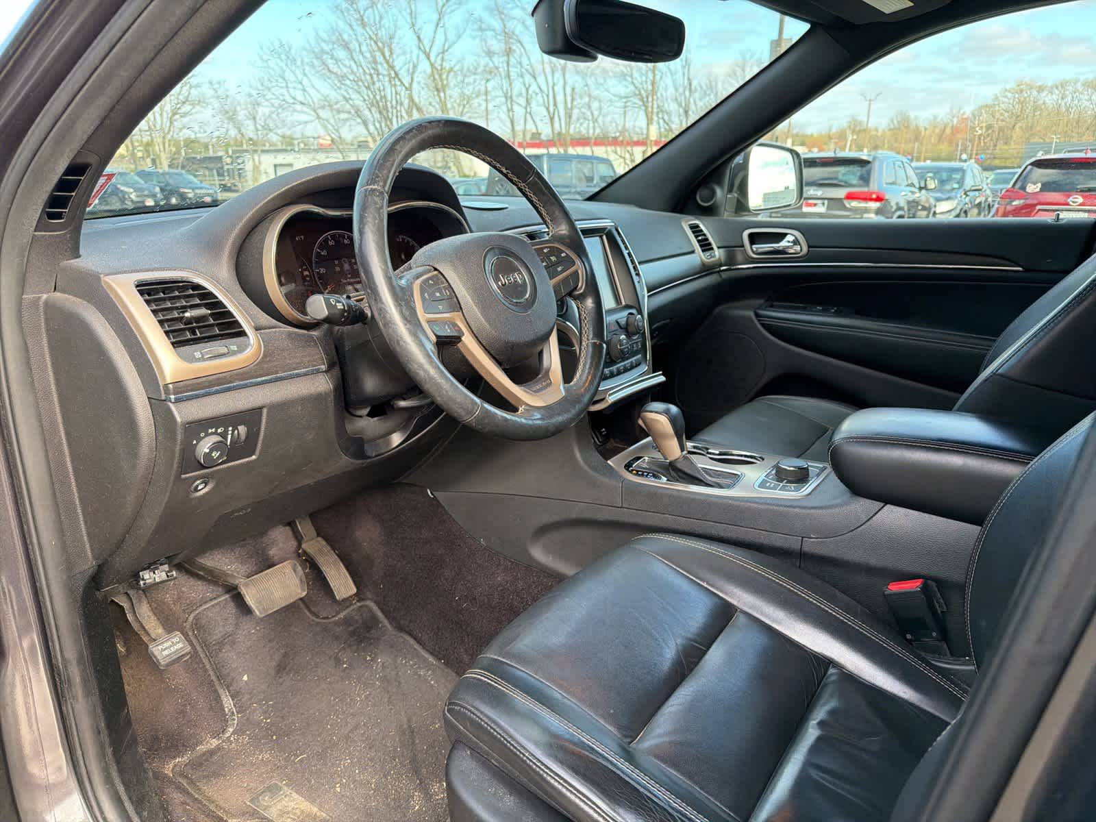 Thumbnail: 2017 Jeep Grand Cherokee - 11