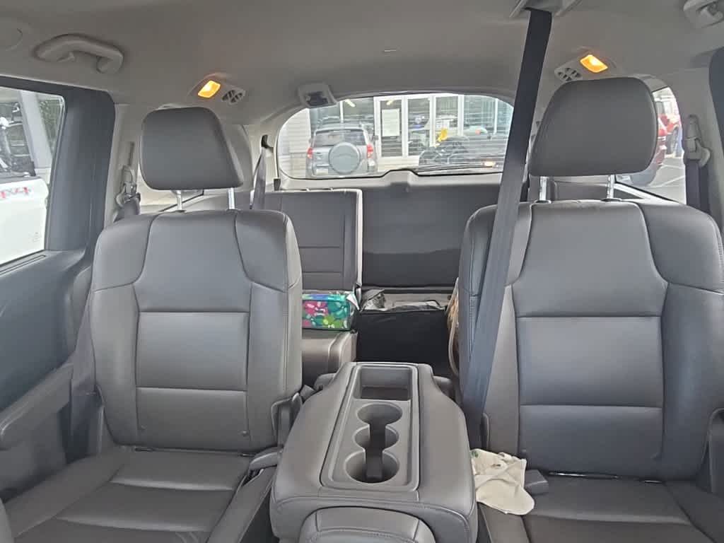 Thumbnail: 2015 Honda Odyssey - 21