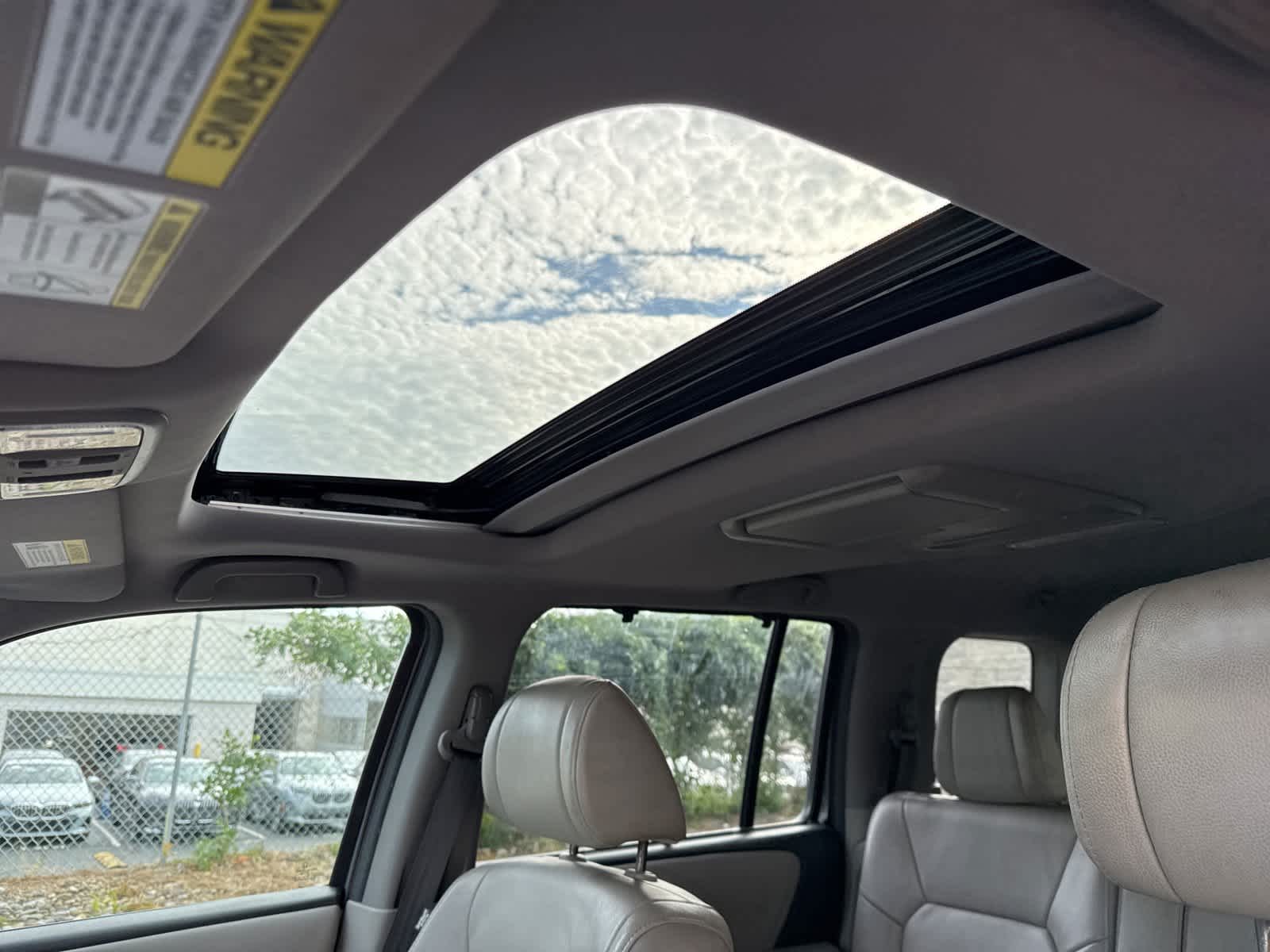 Thumbnail: 2014 Honda Pilot - 19