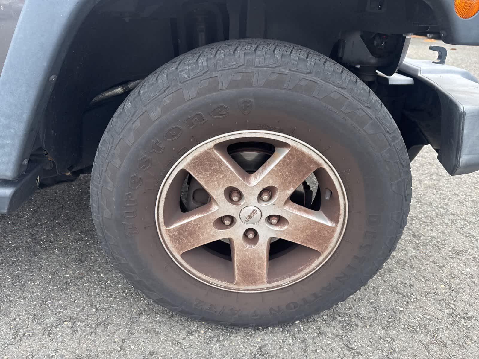 Thumbnail: 2016 Jeep Wrangler - 23