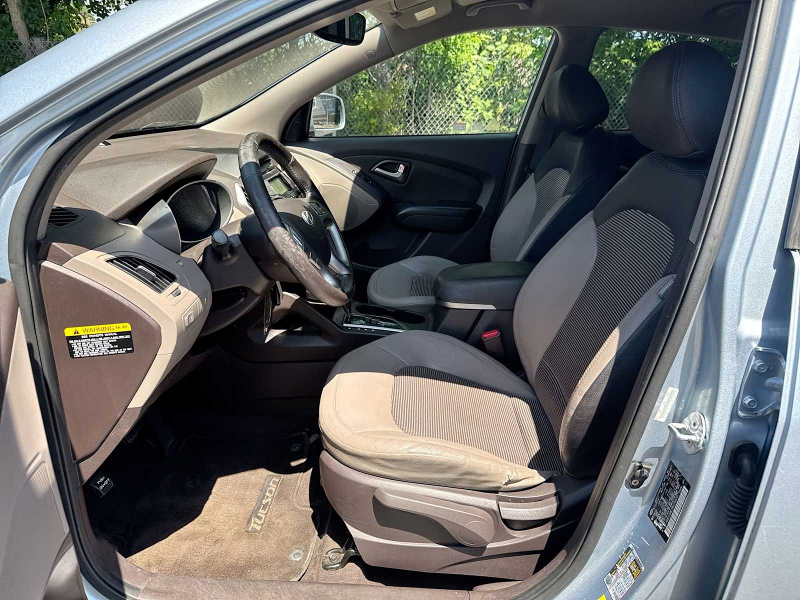 Thumbnail: 2011 Hyundai Tucson - 11