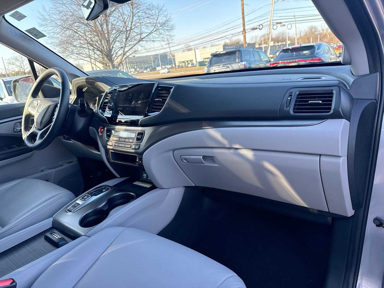 Thumbnail: 2022 Honda Pilot - 16