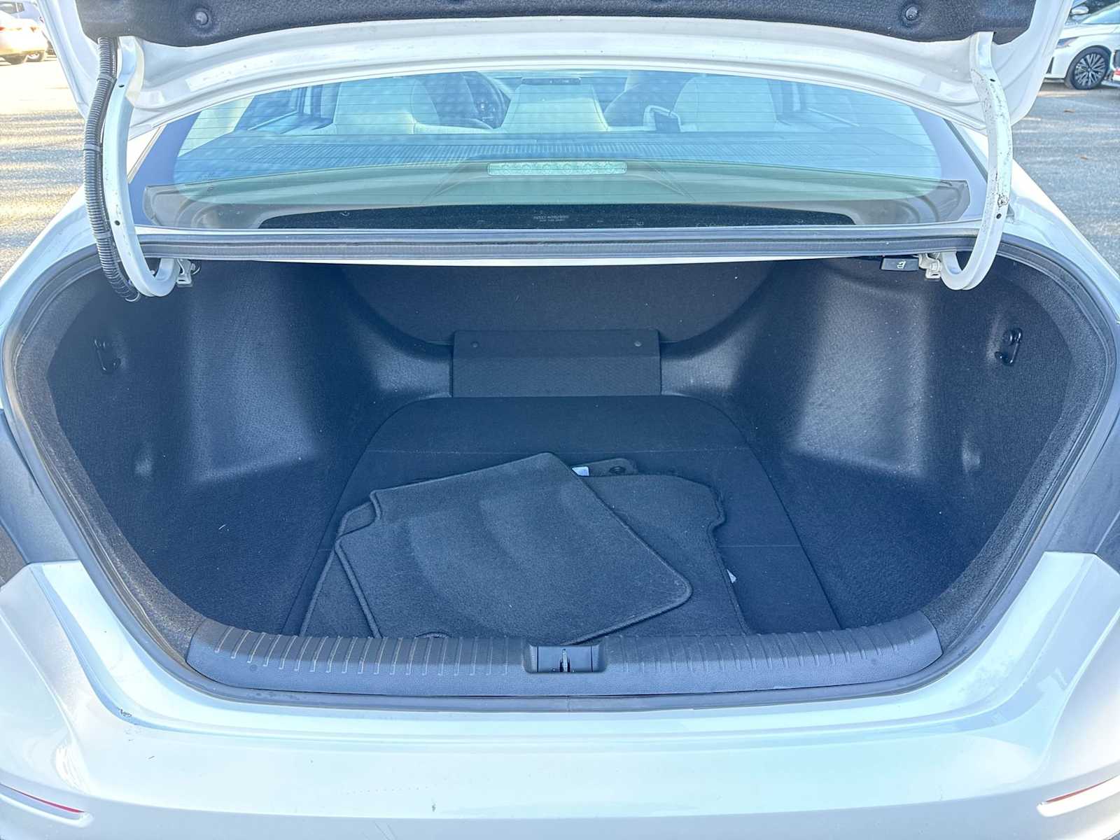 Thumbnail: 2023 Honda Accord - 31