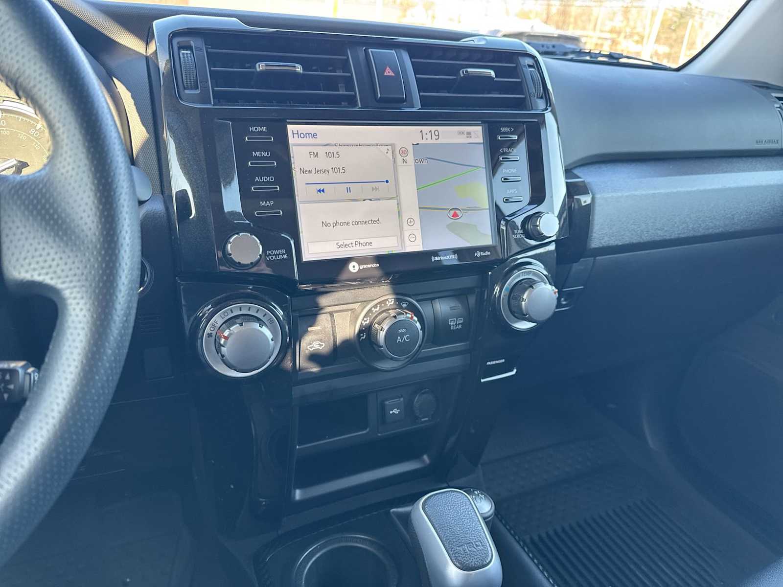 Thumbnail: 2022 Toyota 4Runner - 27