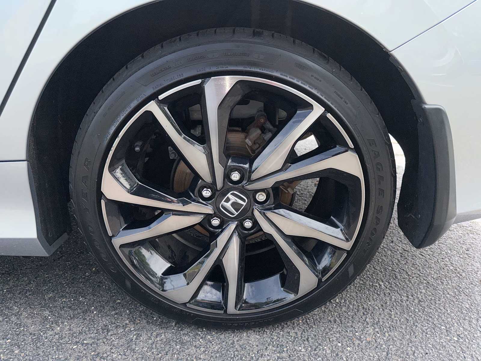 Thumbnail: 2019 Honda Civic - 19