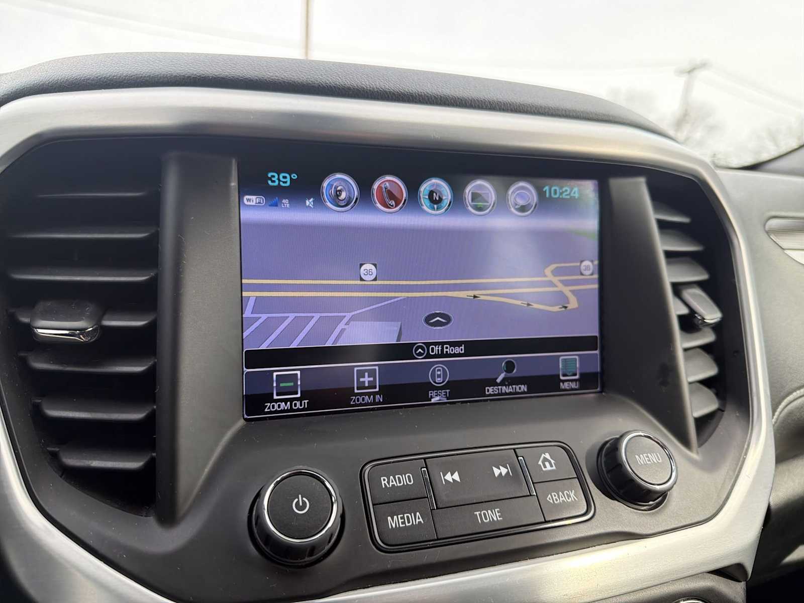 Thumbnail: 2018 GMC Acadia - 28