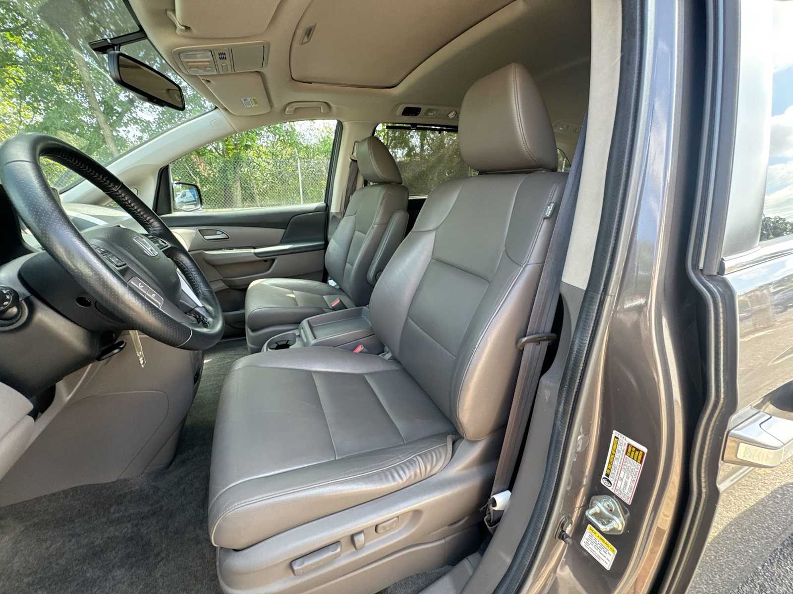 Thumbnail: 2013 Honda Odyssey - 21