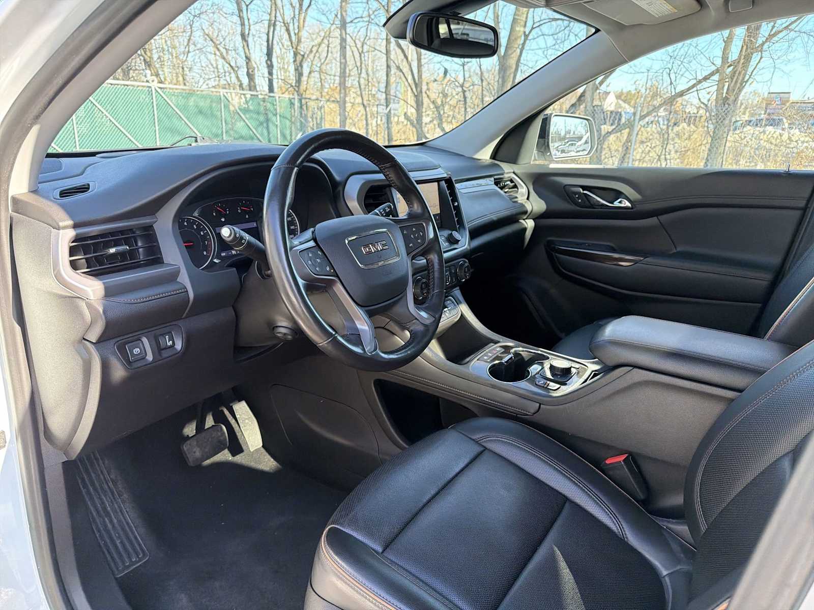 Thumbnail: 2022 GMC Acadia - 10