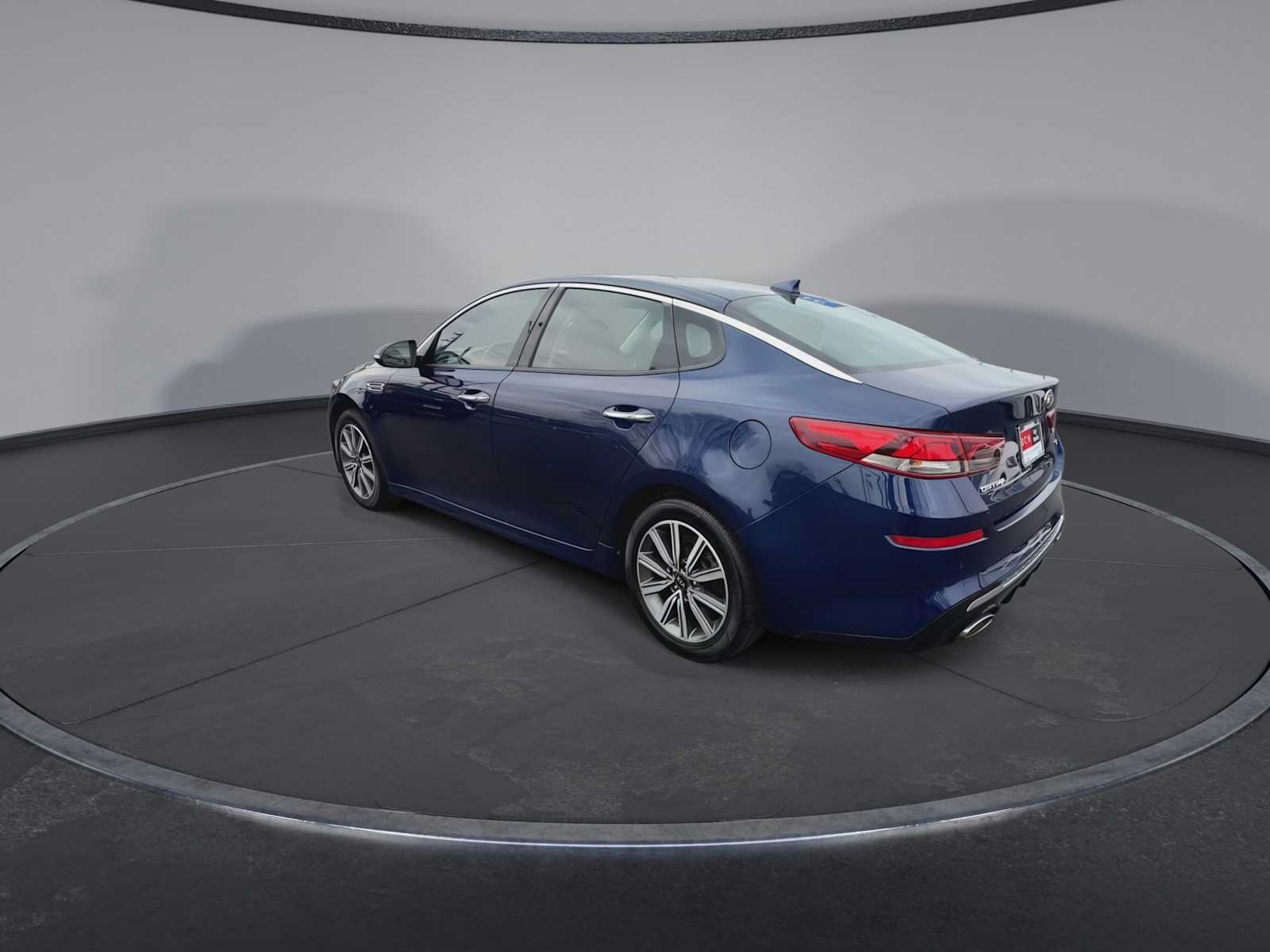 Thumbnail: 2019 Kia Optima - 6