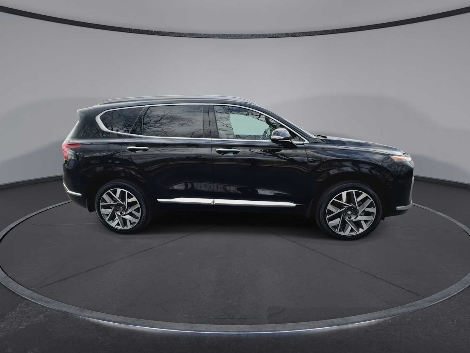 Thumbnail: 2023 Hyundai Santa Fe - 9