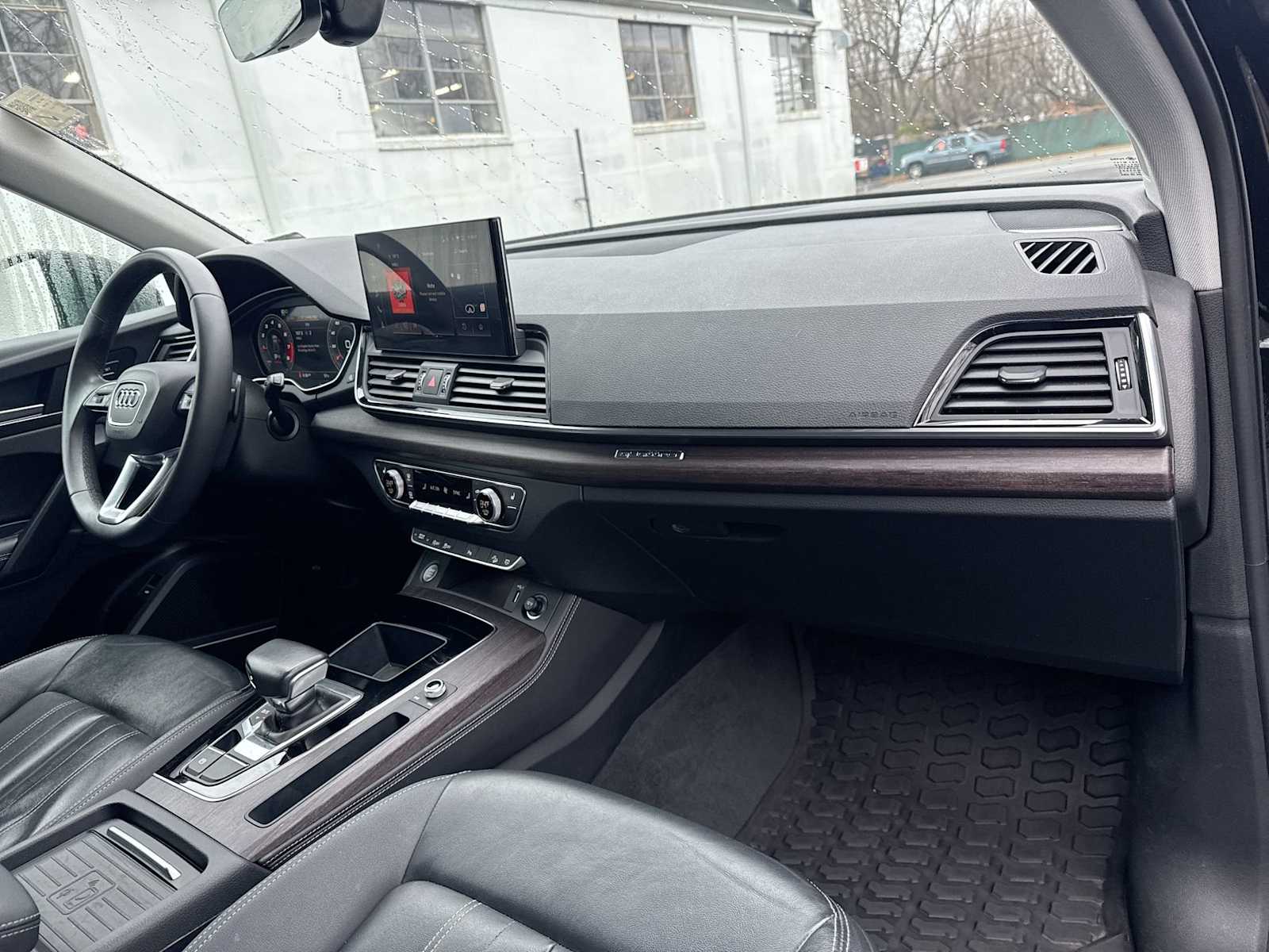 Thumbnail: 2021 Audi Q5 - 16