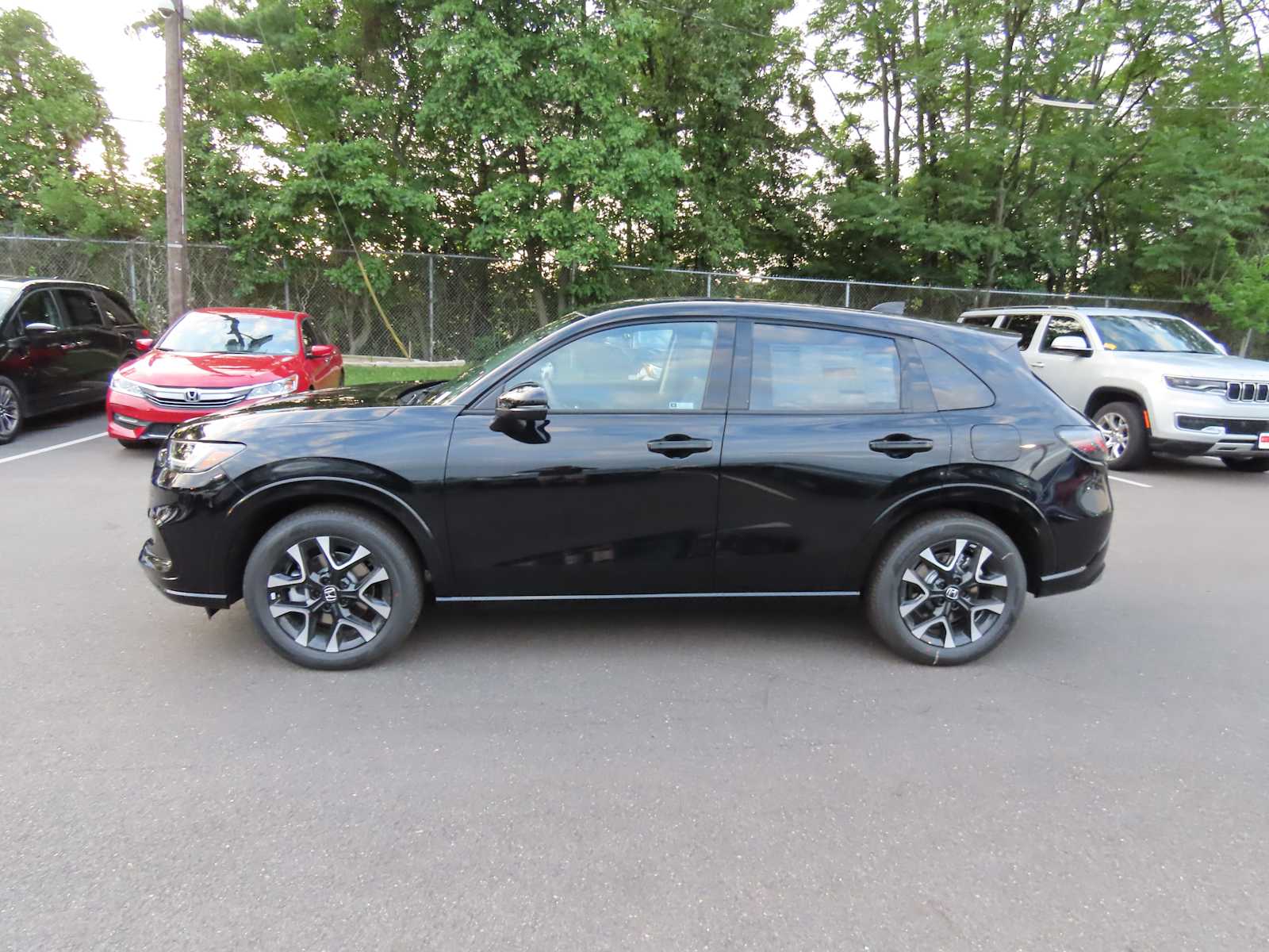 Thumbnail: 2027 Honda HR-V - 3