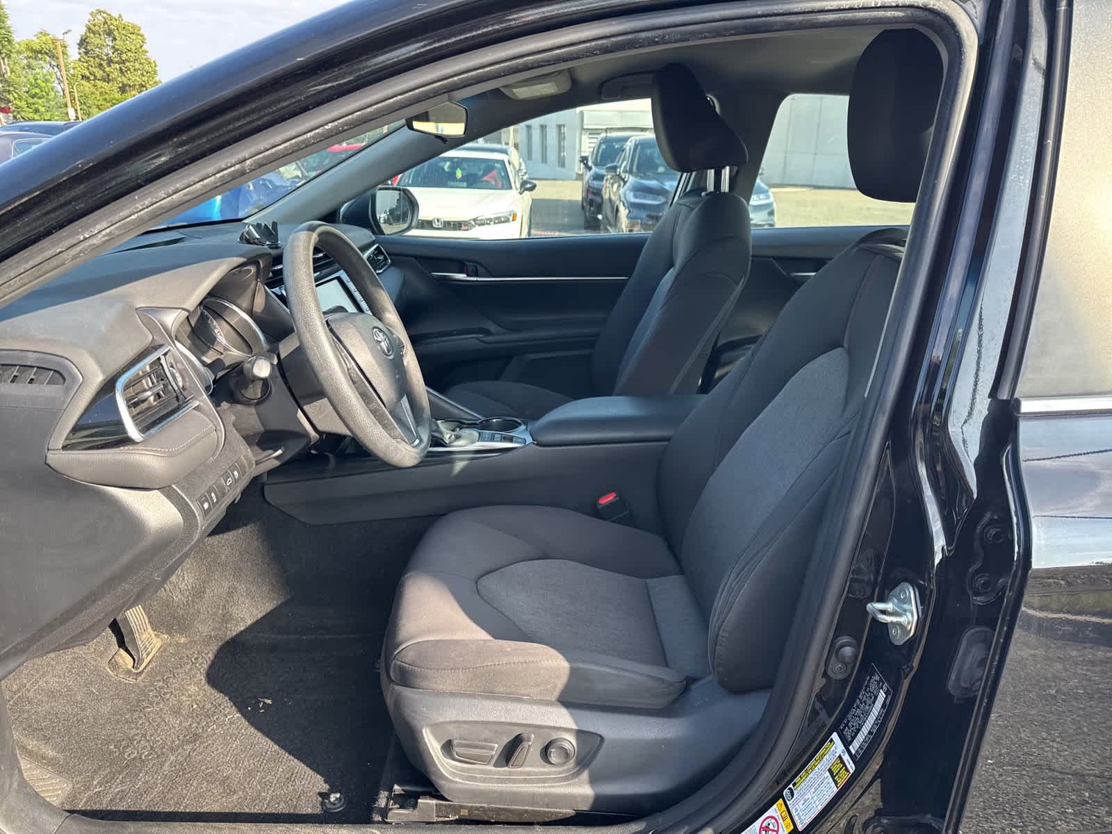 Thumbnail: 2018 Toyota Camry - 12