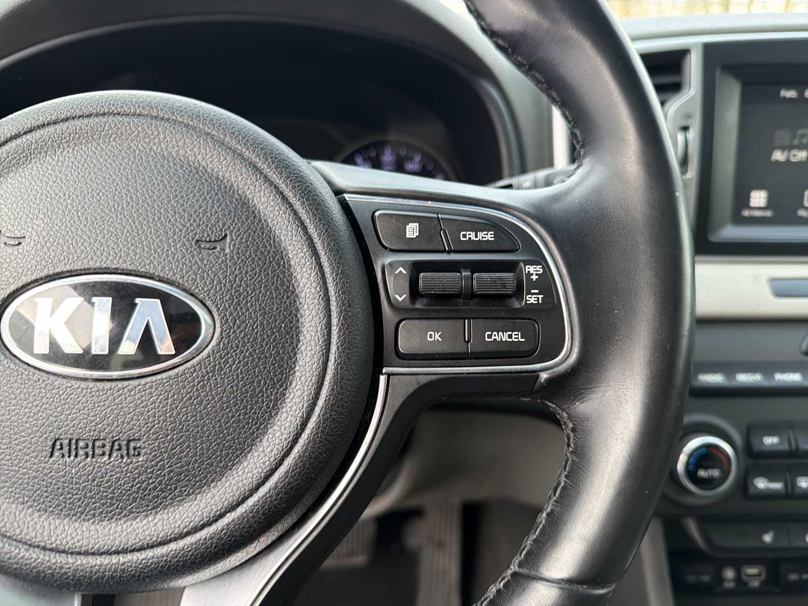 Thumbnail: 2017 Kia Sportage - 26