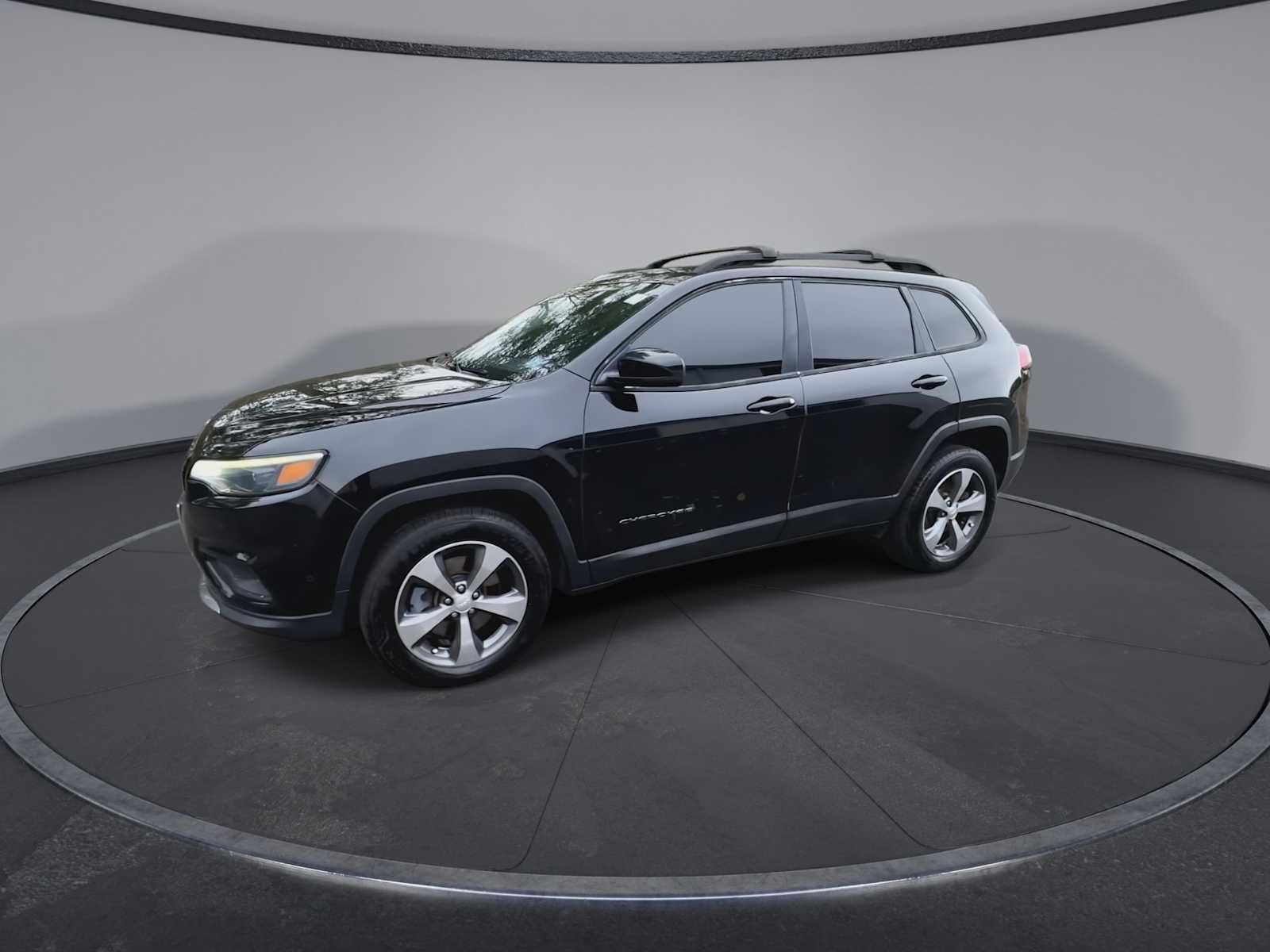Thumbnail: 2019 Jeep Cherokee - 4