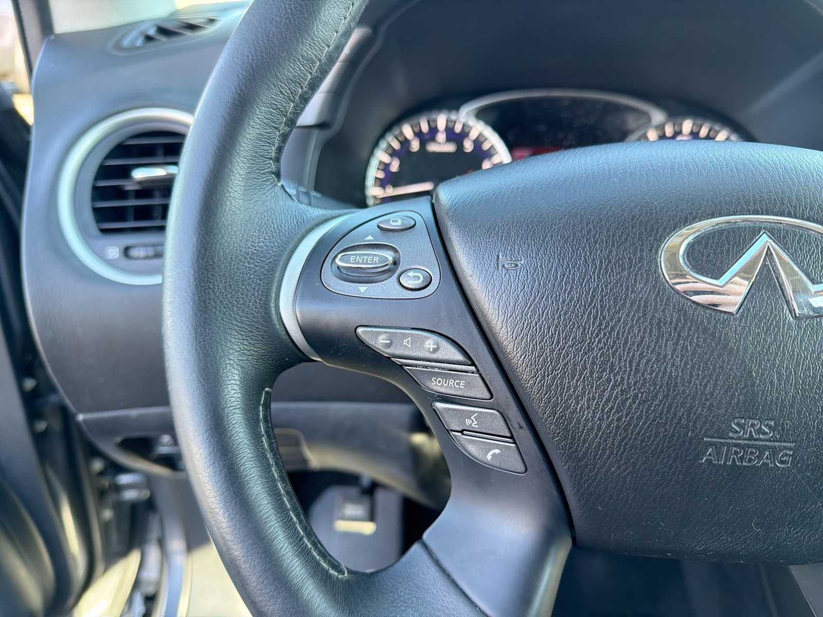 Thumbnail: 2019 INFINITI QX60 - 25