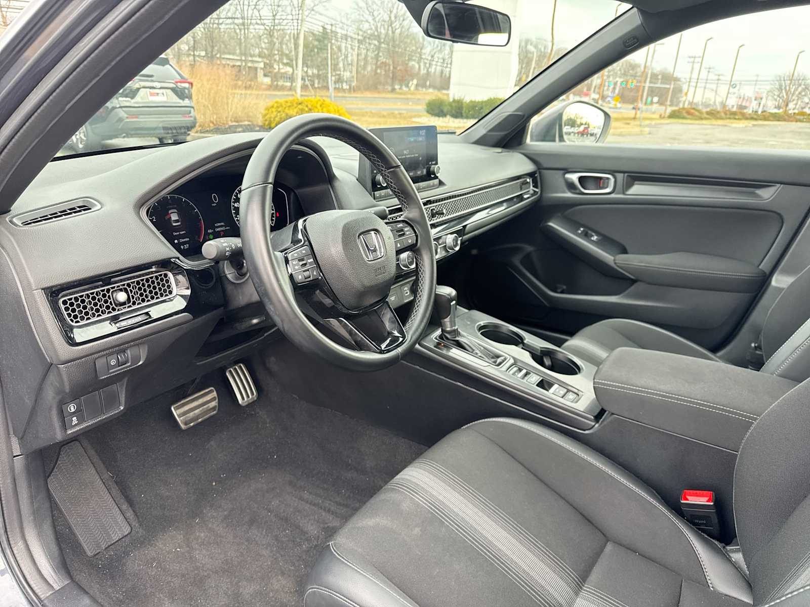 Thumbnail: 2023 Honda Civic - 10