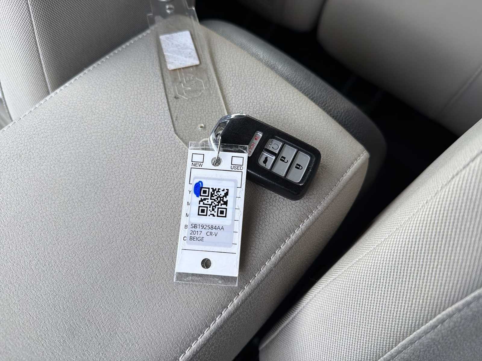 Thumbnail: 2017 Honda CR-V - 33