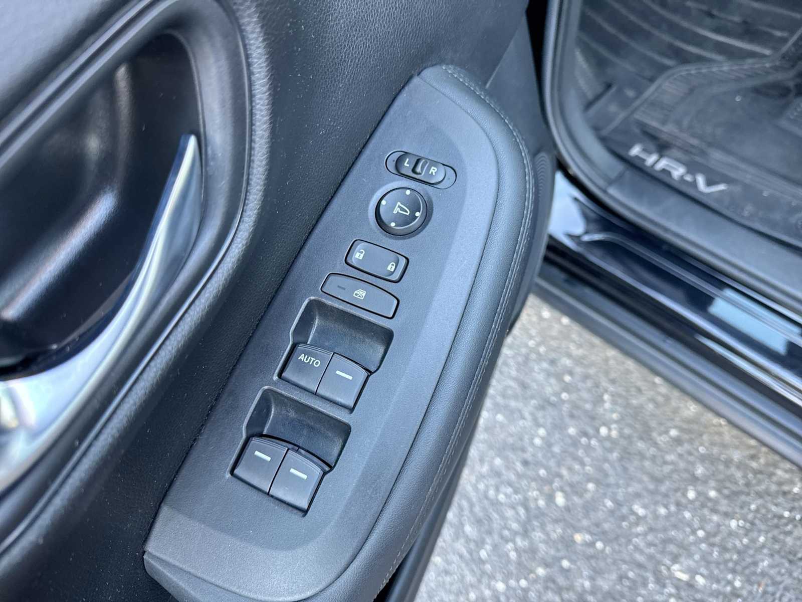 Thumbnail: 2023 Honda HR-V - 22