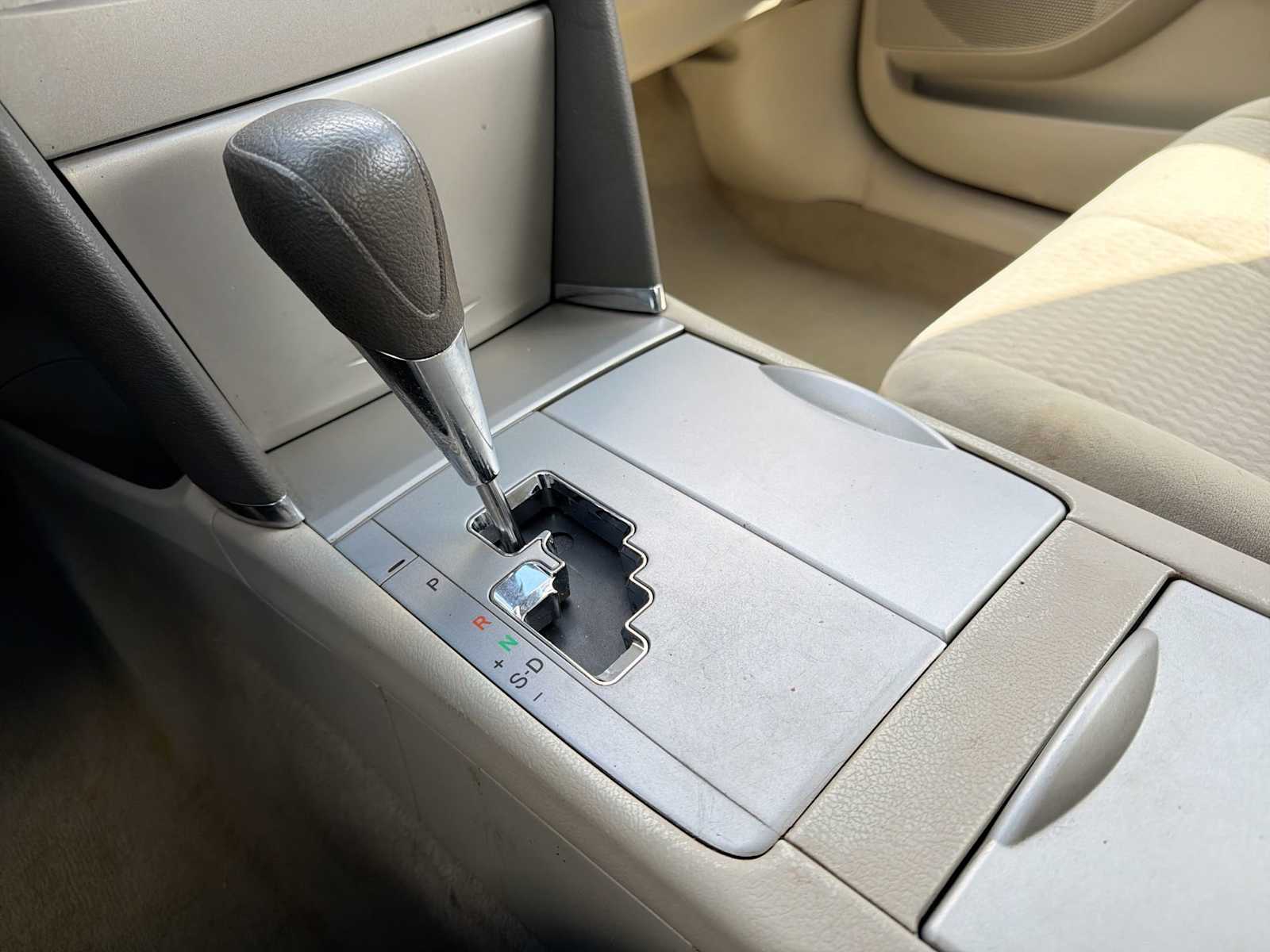 Thumbnail: 2011 Toyota Camry - 27