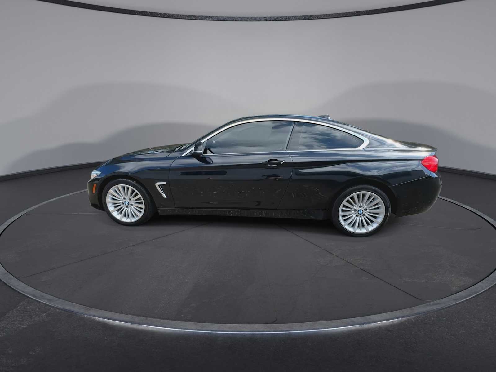 Thumbnail: 2014 BMW 4 Series - 5