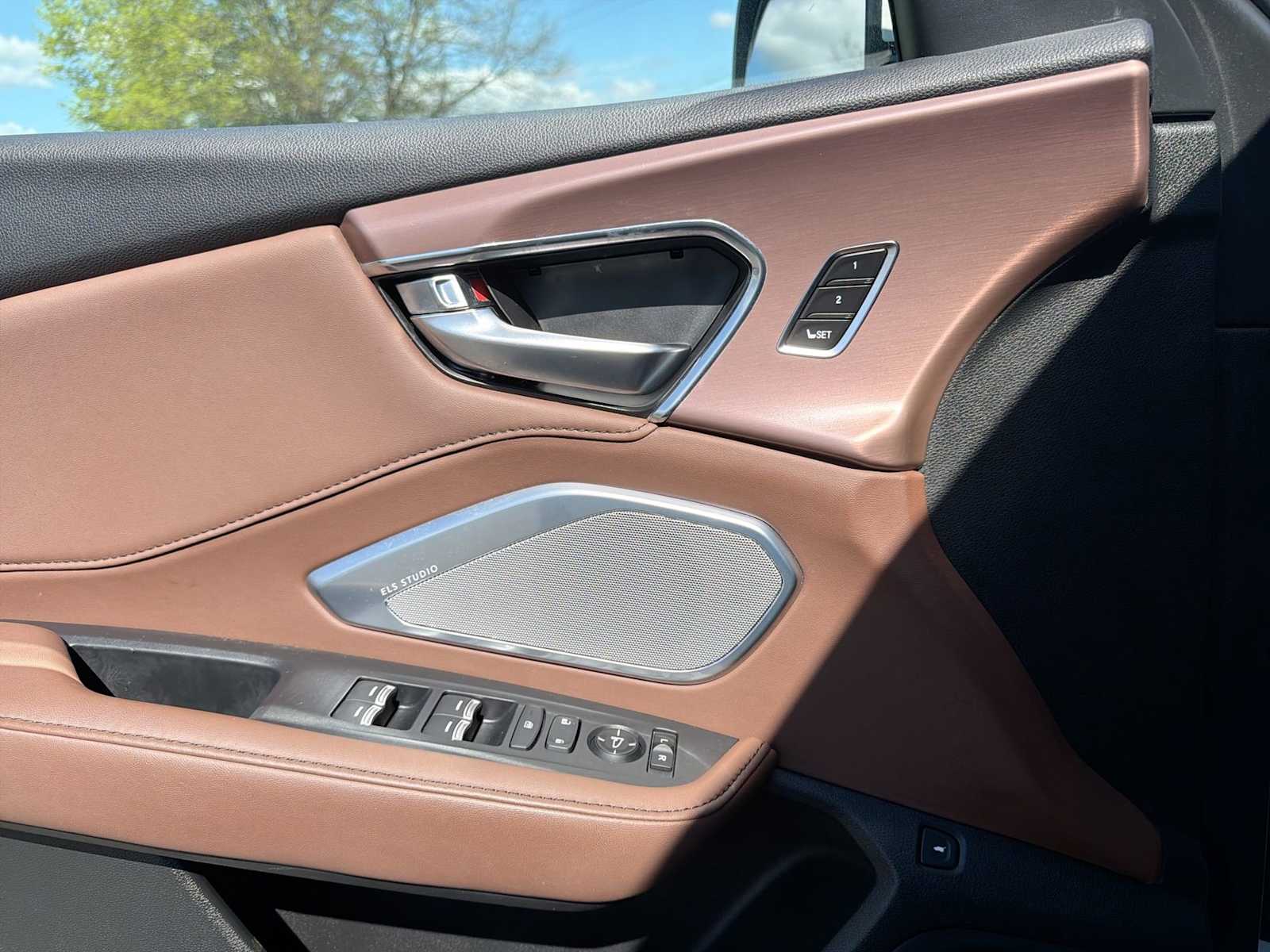 Thumbnail: 2023 Acura RDX - 22