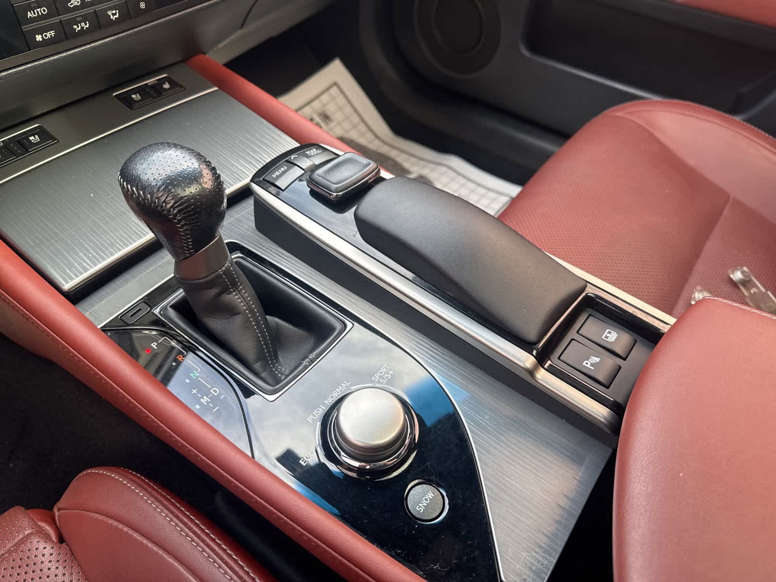 Thumbnail: 2015 Lexus GS - 15