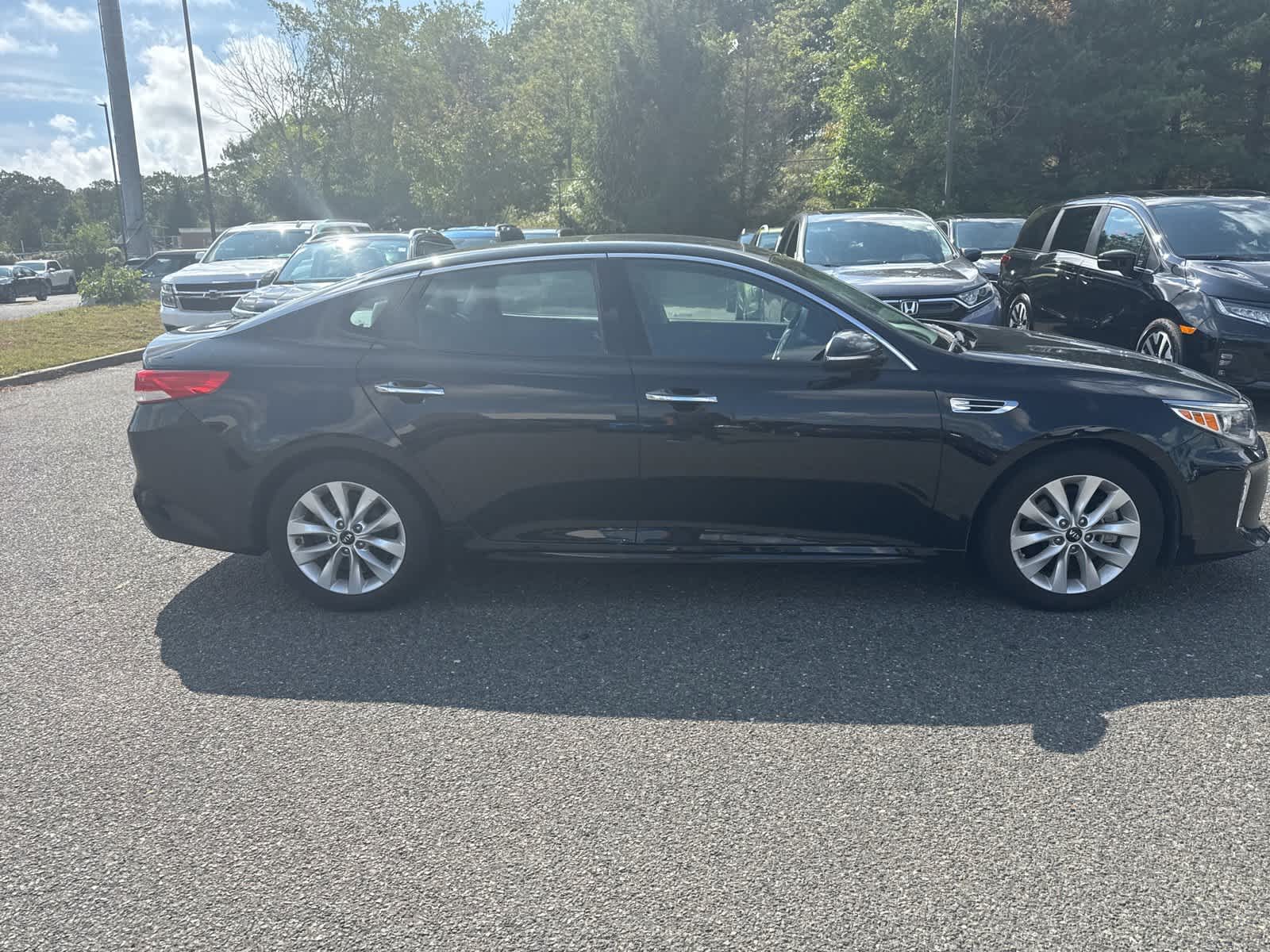 Thumbnail: 2018 Kia Optima - 6