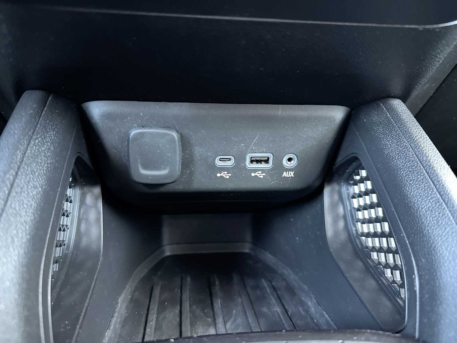 Thumbnail: 2023 Chevrolet TrailBlazer - 28