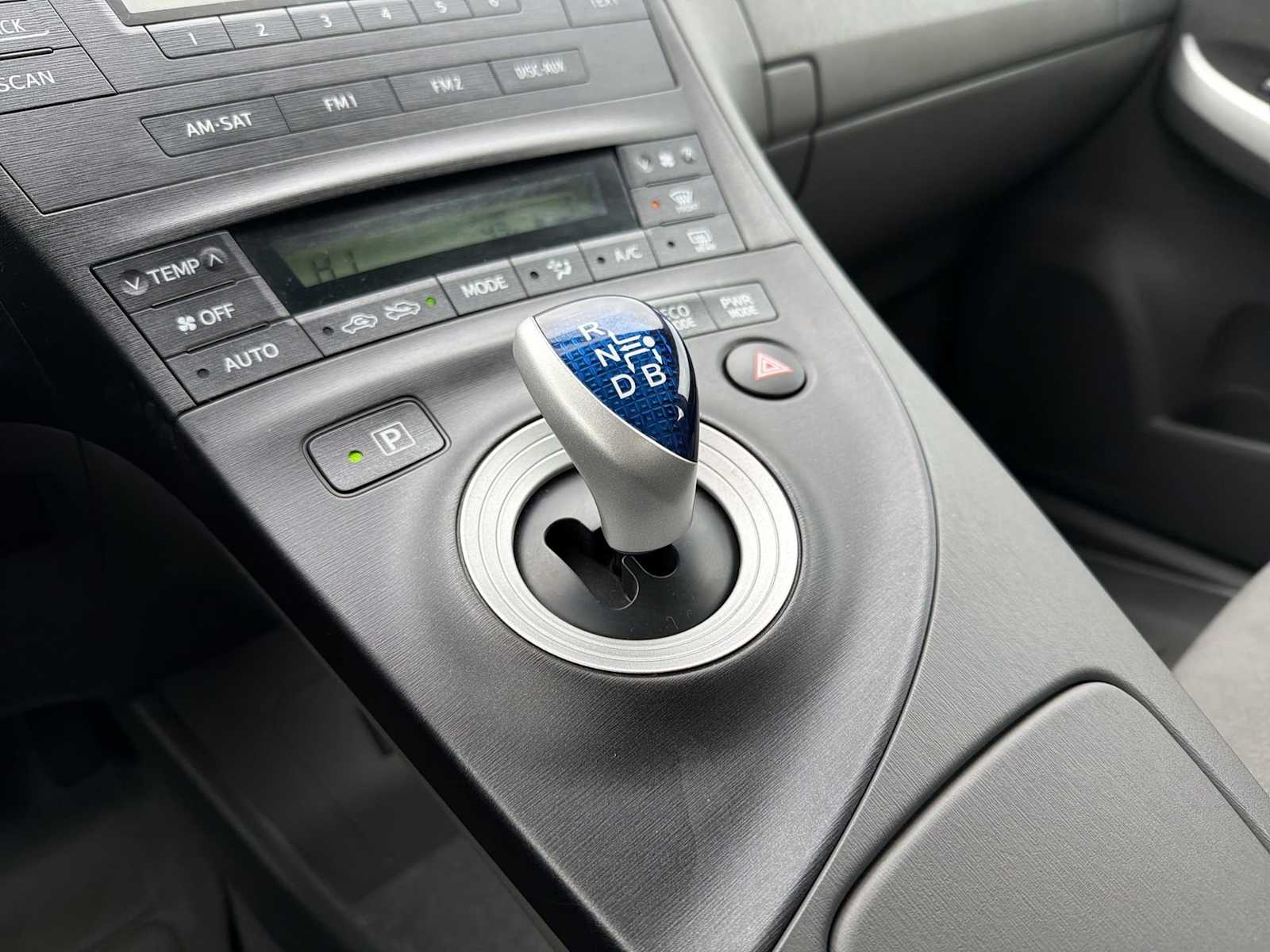 Thumbnail: 2010 Toyota Prius - 28